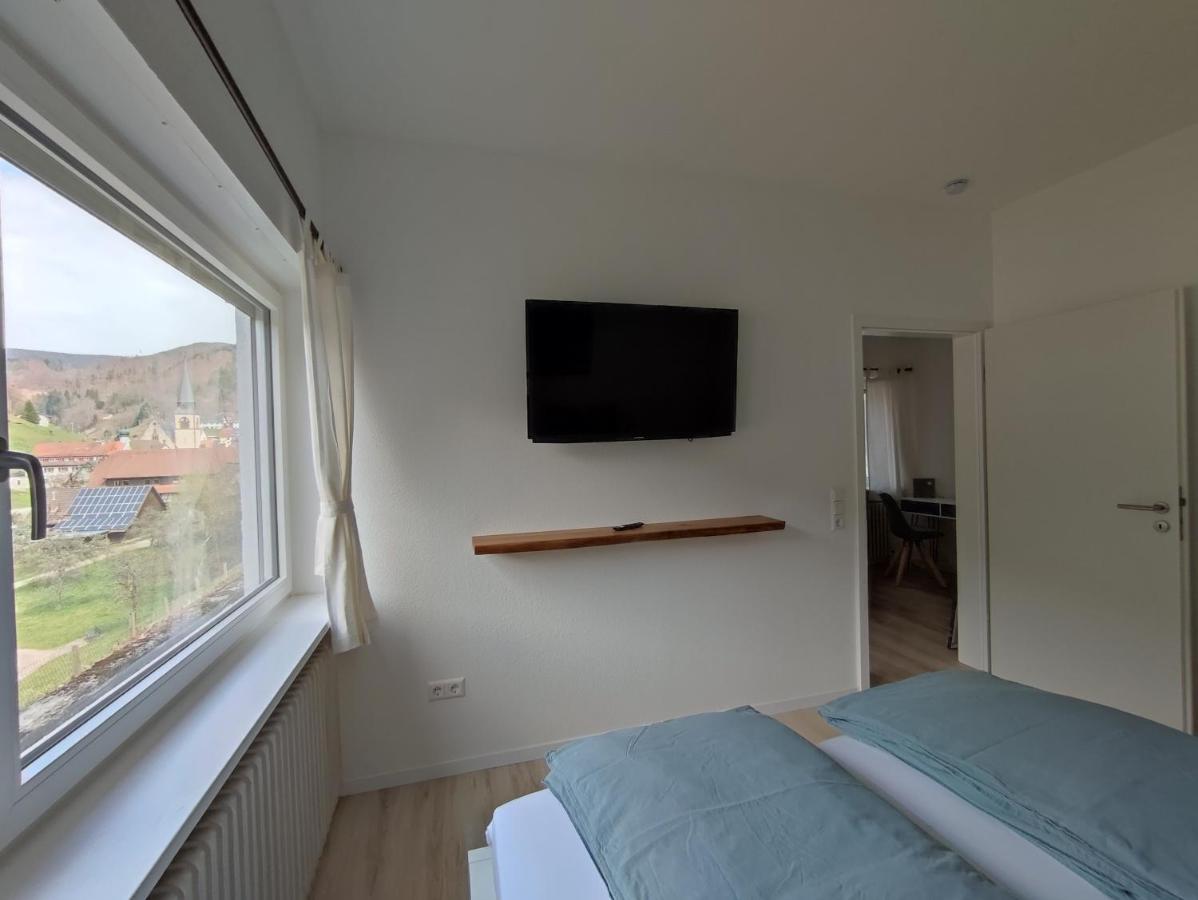 Steepleview House Bed and Breakfast Bad Peterstal-Griesbach Exteriör bild